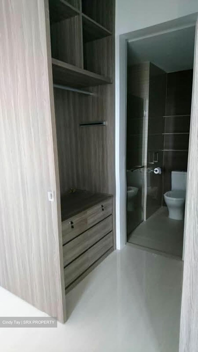 Sky Vue (D20), Condominium #547025641